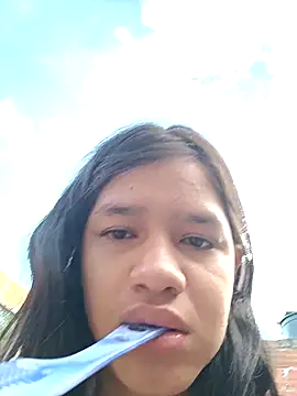 Snapshot of Little_Pau_Dirty chatting on 10-24-25, 11:28 Little Pau Dirty online show from 10-24-25, 11:28