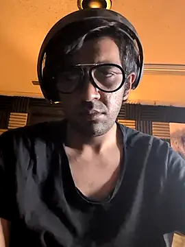 iamexist800 online show from 07-14-26, 07:46