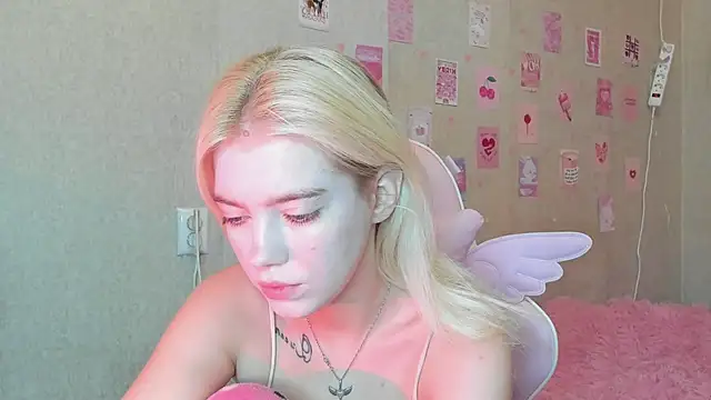 Shawty Blonde online show from 09-14-25, 06:29