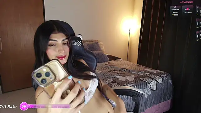 Snapshot of April_Scarlett chatting on 03-01-26, 04:14 April Scarlett online show from 03-01-26, 04:14