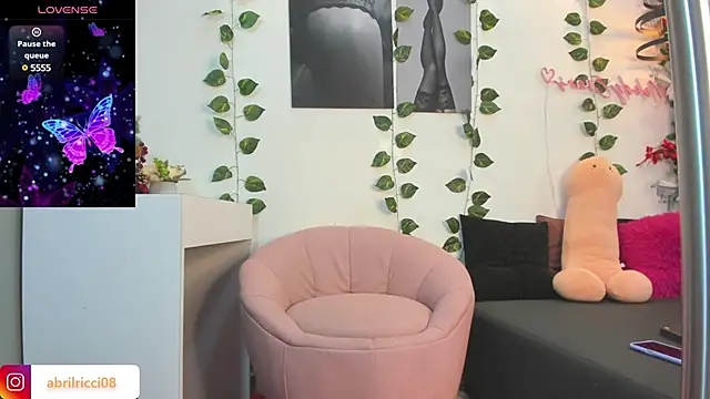 abril ricci online show from 01-18-25, 03:20