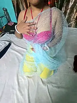 Snapshot of hotbaby_5 chatting on 03-24-26, 06:18 hotbaby 5 online show from 03-24-26, 06:18