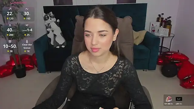 Snapshot of CharleneWoods chatting on 02-27-25, 10:48 CharleneWoods online show from 02-27-25, 10:48