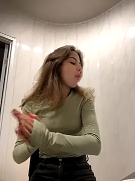 CharleneWoods online show from 10-15-25, 04:56