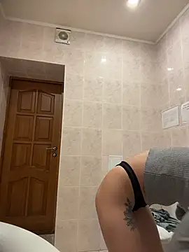 CharleneWoods online show from 11-03-25, 06:03