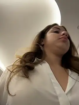 CharleneWoods online show from 11-05-25, 06:02