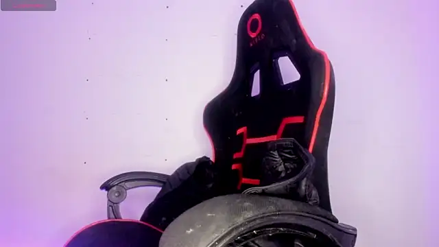 silviamilk online show from 03-31-26, 05:02