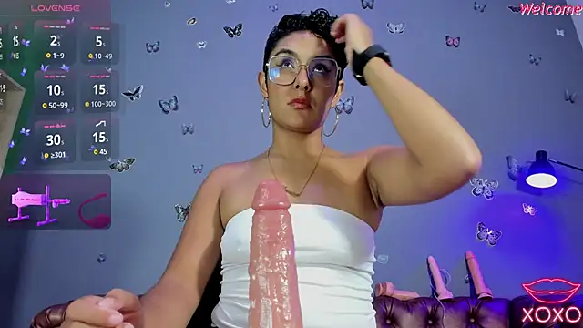 Kaira mosse online show from 02-21-25, 11:44