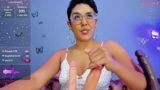 Kaira mosse online show from 03-11-25, 05:13