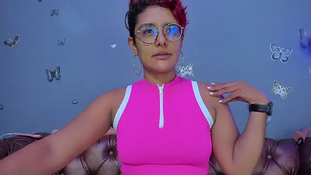 Kaira mosse online show from 05-06-26, 10:53