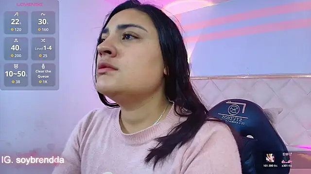 Snapshot of Brendda_tay chatting on 03-12-26, 03:12 Brendda tay online show from 03-12-26, 03:12