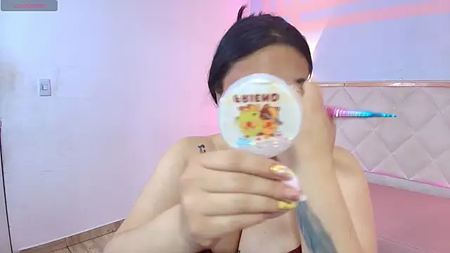 Snapshot of Brendda_tay chatting on 03-16-26, 03:23 Brendda tay online show from 03-16-26, 03:23