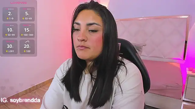 Snapshot of Brendda_tay chatting on 03-27-26, 08:26 Brendda tay online show from 03-27-26, 08:26