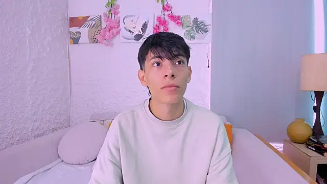 Snapshot of alexandersawyer chatting on 10-27-25, 12:09 alexandersawyer online show from 10-27-25, 12:09