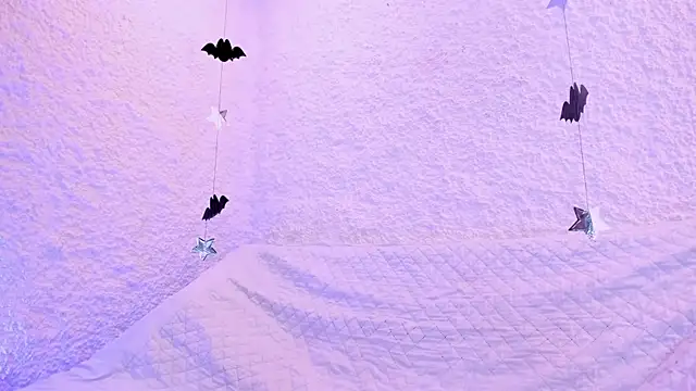 Snapshot of alexandersawyer chatting on 10-28-25, 01:58 alexandersawyer online show from 10-28-25, 01:58