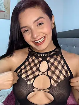 Melanyprada online show from 05-06-26, 04:19