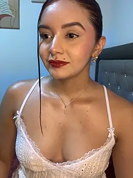 Melanyprada online show from 05-12-26, 05:26