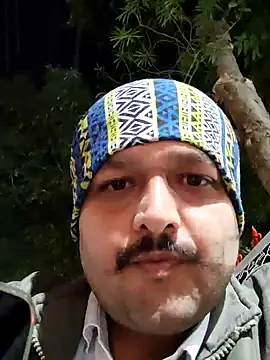 Snapshot of Akhil3290 chatting on 01-10-25, 03:27 Akhil3290 online show from 01-10-25, 03:27