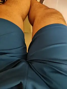 Snapshot of Akhil3290 chatting on 10-22-25, 09:20 Akhil3290 online show from 10-22-25, 09:20