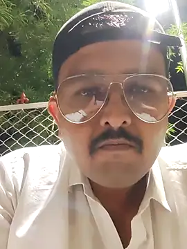 Snapshot of Akhil3290 chatting on 11-07-25, 01:44 Akhil3290 online show from 11-07-25, 01:44