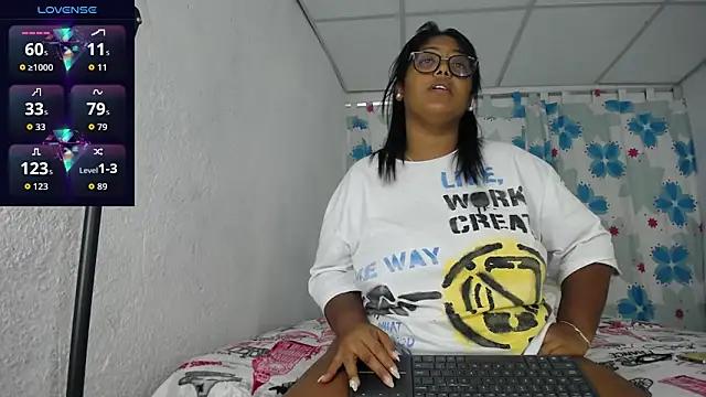 Snapshot of miajoseph_ chatting on 04-23-26, 03:41 miajoseph online show from 04-23-26, 03:41