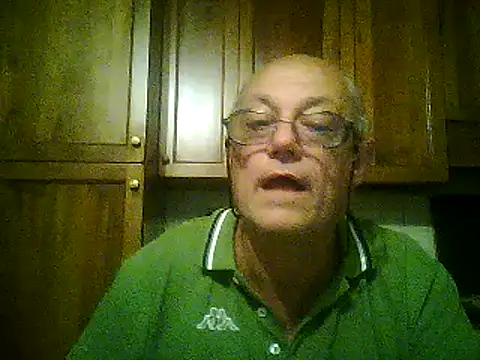 Snapshot of gianbragallini chatting on 09-14-25, 10:09 gianbragallini online show from 09-14-25, 10:09