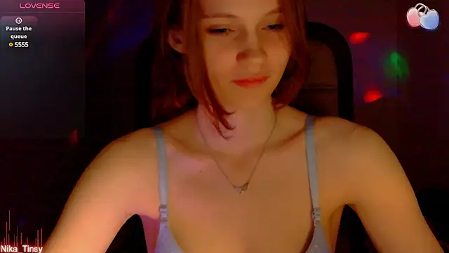 nika tinsy online show from 02-27-25, 09:47