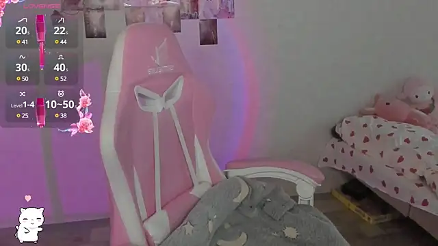 Snapshot of SweetieMollyy chatting on 03-20-25, 06:19 SweetieMollyy online show from 03-20-25, 06:19