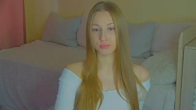 BritneyCruze online show from 10-14-25, 07:53