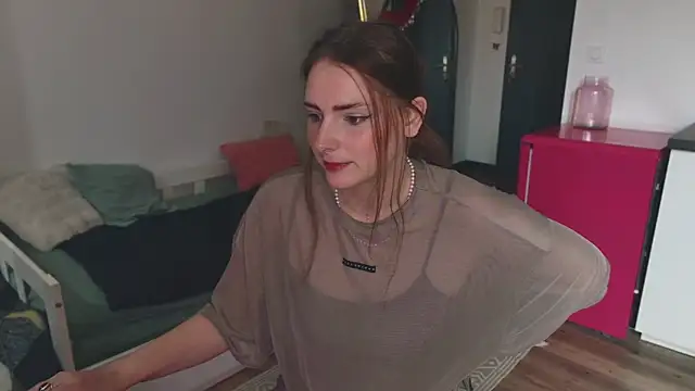 Snapshot of ce_leste__ chatting on 10-21-25, 11:22 ce leste online show from 10-21-25, 11:22