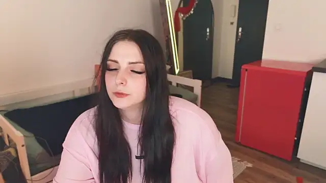 Snapshot of ce_leste__ chatting on 11-07-25, 07:14 ce leste online show from 11-07-25, 07:14