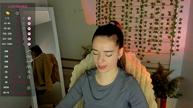 Bella XO online show from 09-27-25, 07:02