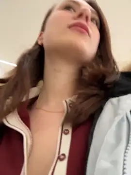 Snapshot of Dina_Tease chatting on 02-28-26, 11:11 Dina Tease online show from 02-28-26, 11:11