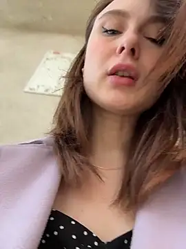 Snapshot of Dina_Tease chatting on 03-07-26, 11:29 Dina Tease online show from 03-07-26, 11:29