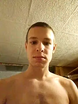 Snapshot of pretty_roman chatting on 12-14-24, 10:39 pretty roman online show from 12-14-24, 10:39