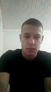 Snapshot of pretty_roman chatting on 02-10-25, 03:32 pretty roman online show from 02-10-25, 03:32