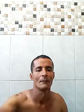 morenogato100 online show from 10-06-25, 09:51