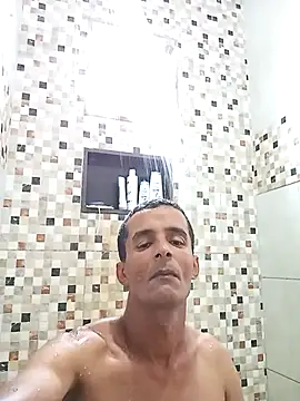 morenogato100 online show from 12-17-25, 06:36