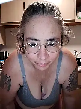 GraceHenderson online show from 02-12-25, 09:54