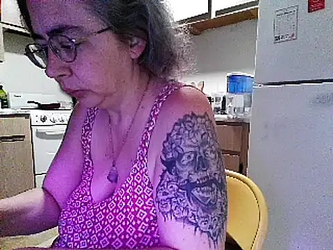 GraceHenderson online show from 03-16-25, 03:28