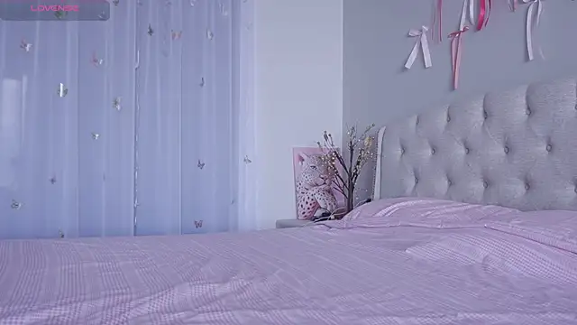 yumisunn online show from 03-25-26, 02:50