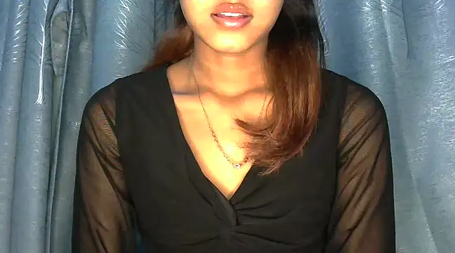 Snapshot of jassi-just18 chatting on 12-24-24, 03:47 jassi-just18 online show from 12-24-24, 03:47
