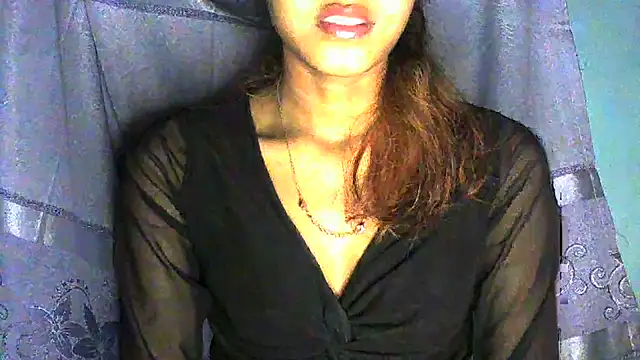Snapshot of jassi-just18 chatting on 12-29-24, 04:30 jassi-just18 online show from 12-29-24, 04:30
