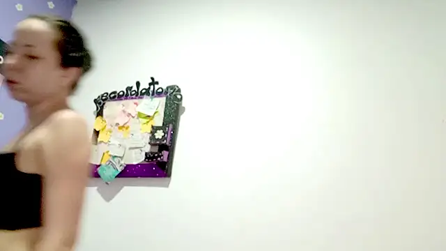 PetiteIvoryQueen19 online show from 06-08-26, 04:35