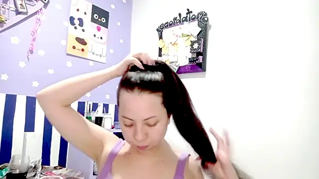 PetiteIvoryQueen19 online show from 06-16-26, 05:10