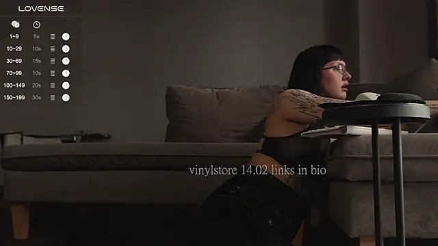 vinylstore online show from 02-14-25, 06:12