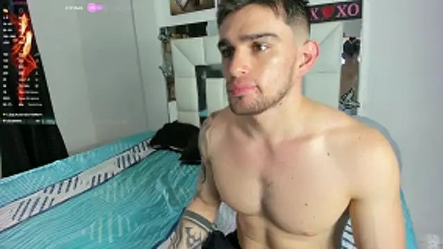 Sexy Alejandro  online show from 12-04-24, 06:39