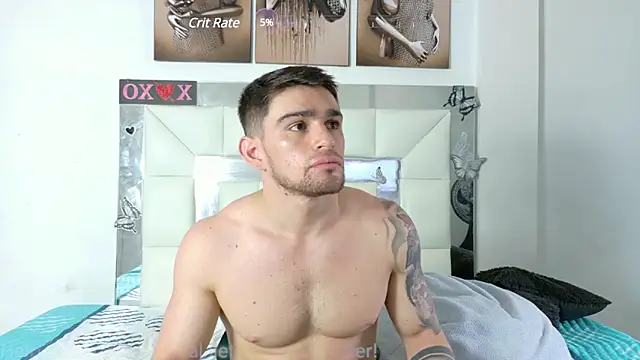 Sexy Alejandro  online show from 12-09-24, 03:54