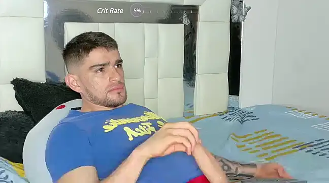 Sexy Alejandro  online show from 12-20-24, 03:21