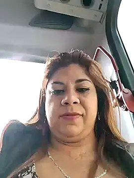 Snapshot of Laura-Hernandez chatting on 01-02-25, 08:24 Laura-Hernandez online show from 01-02-25, 08:24